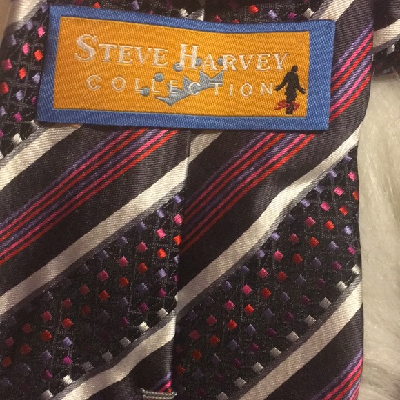 Steve Harvey tie - Picture 3 of 5